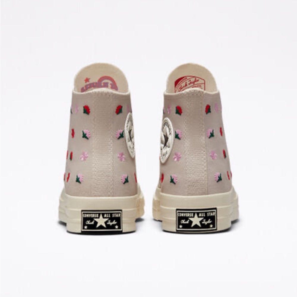 High Top Converse Chuck 70 Floral Embroidery Women’s High Top Shoe - Picture 5 of 11